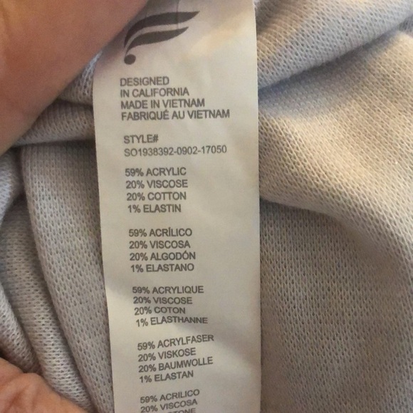 Fabletics Kennedy Sporty Hooded Romper Sz L V~Neck Soft Heather Gray Thumb Holes - Picture 8 of 8